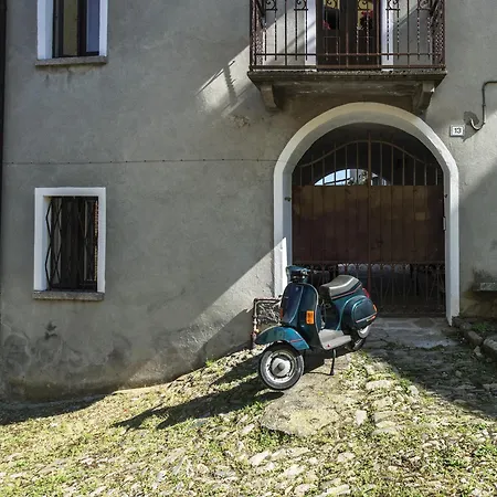 Apartment Complex Levoasi *