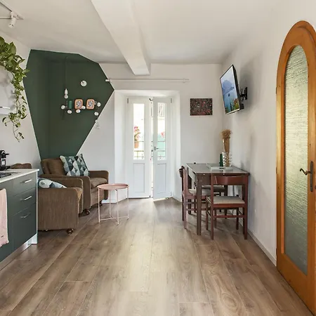 Complex Levoasi Apartment Stresa
